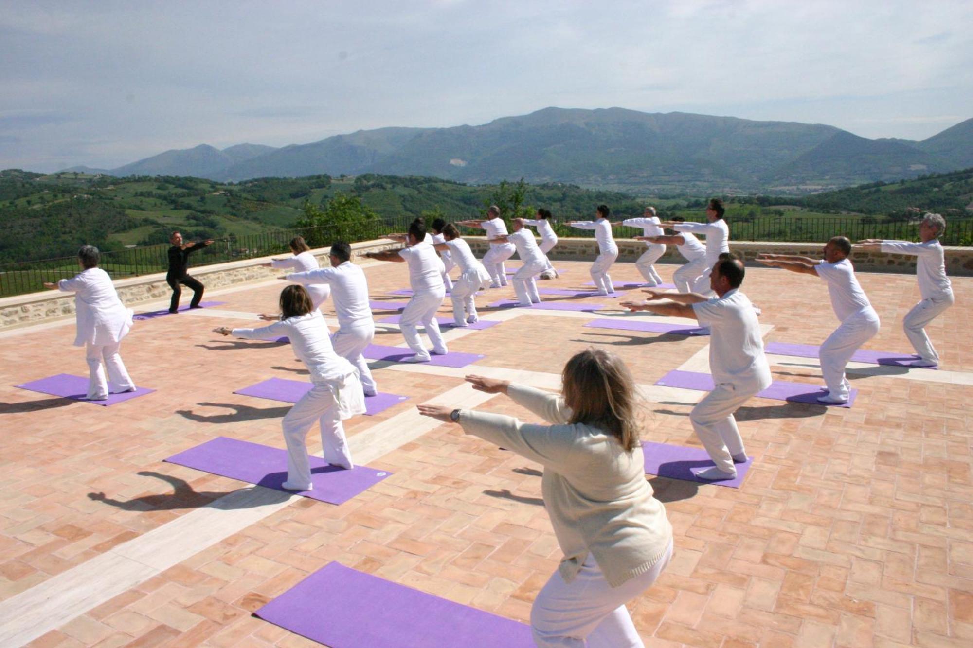 Agriturismo Monastero Di San Biagio โนเชราอุมบรา ภายนอก รูปภาพ
