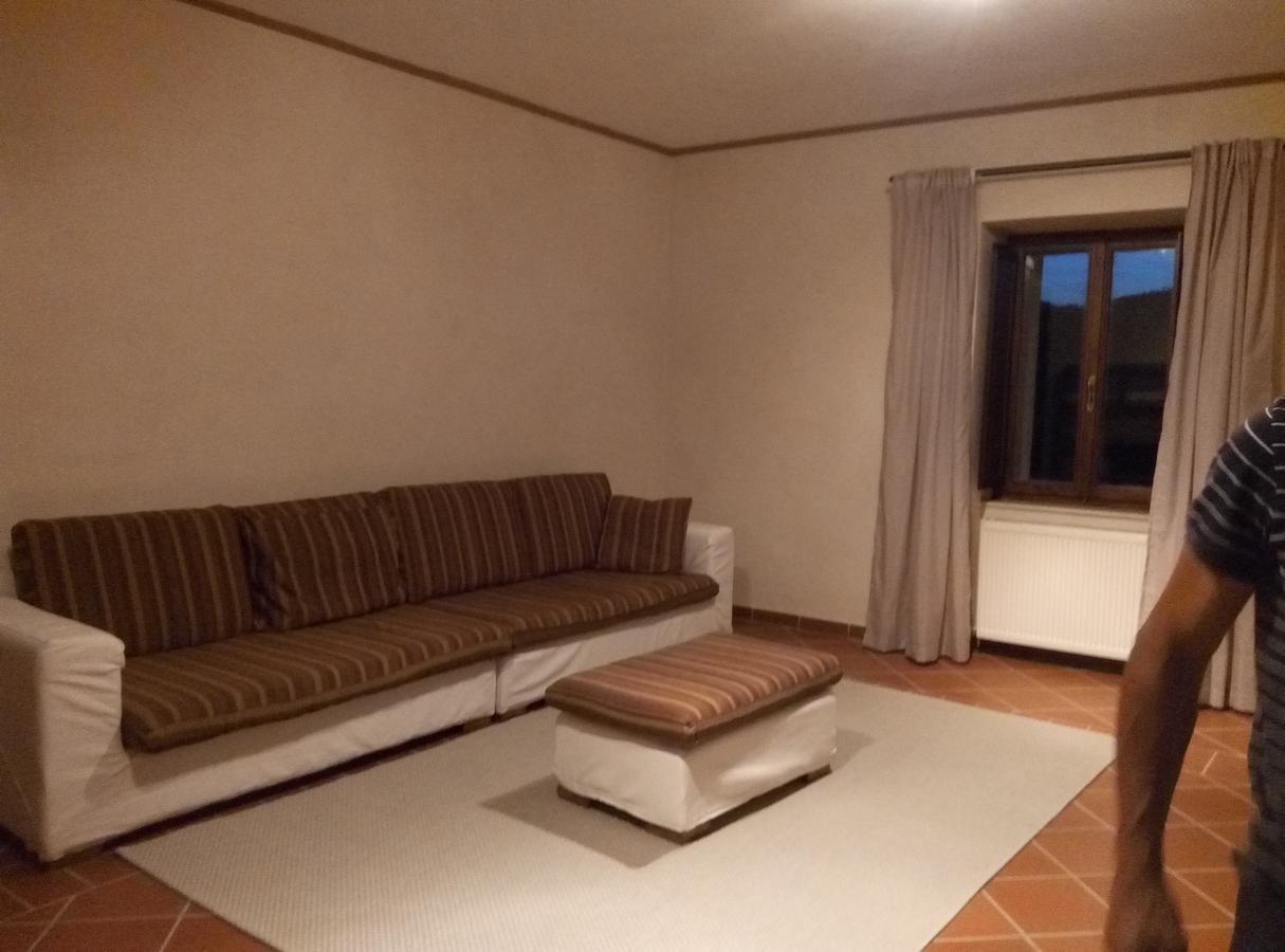 Agriturismo Monastero Di San Biagio โนเชราอุมบรา ภายนอก รูปภาพ