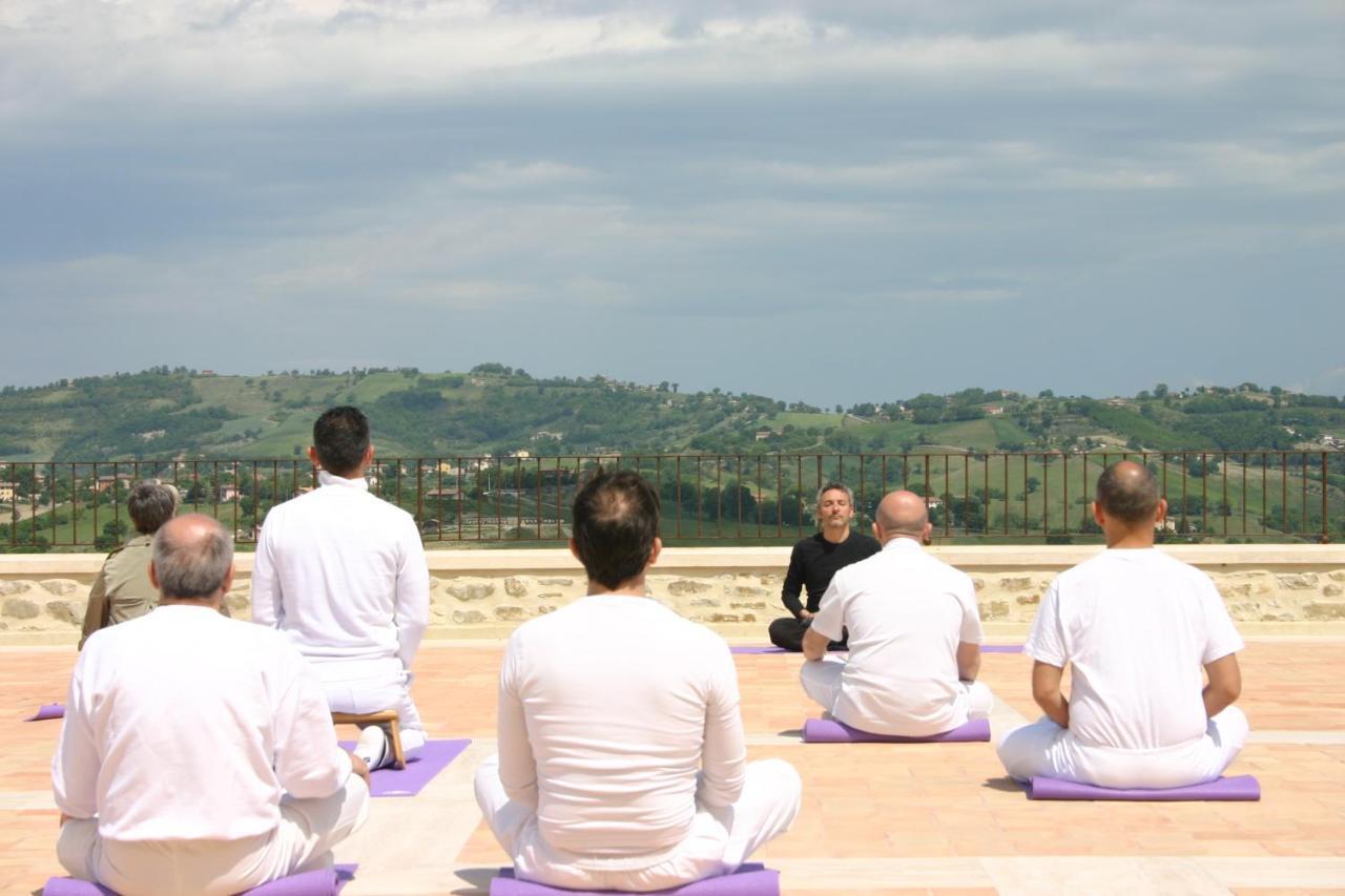 Agriturismo Monastero Di San Biagio โนเชราอุมบรา ภายนอก รูปภาพ